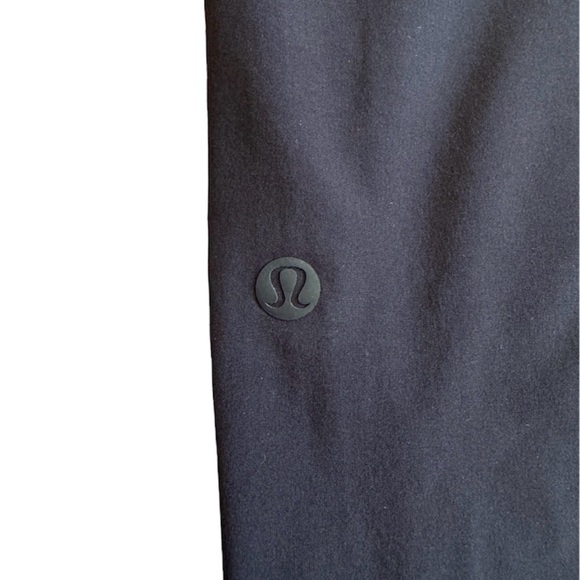 Lululemon NWT Wanderer Crop 23” - Picture 10 of 10